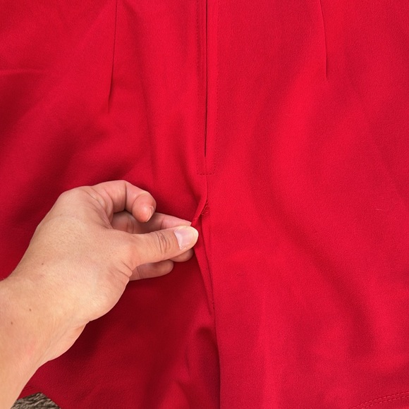 Red romper size S - Picture 3 of 4